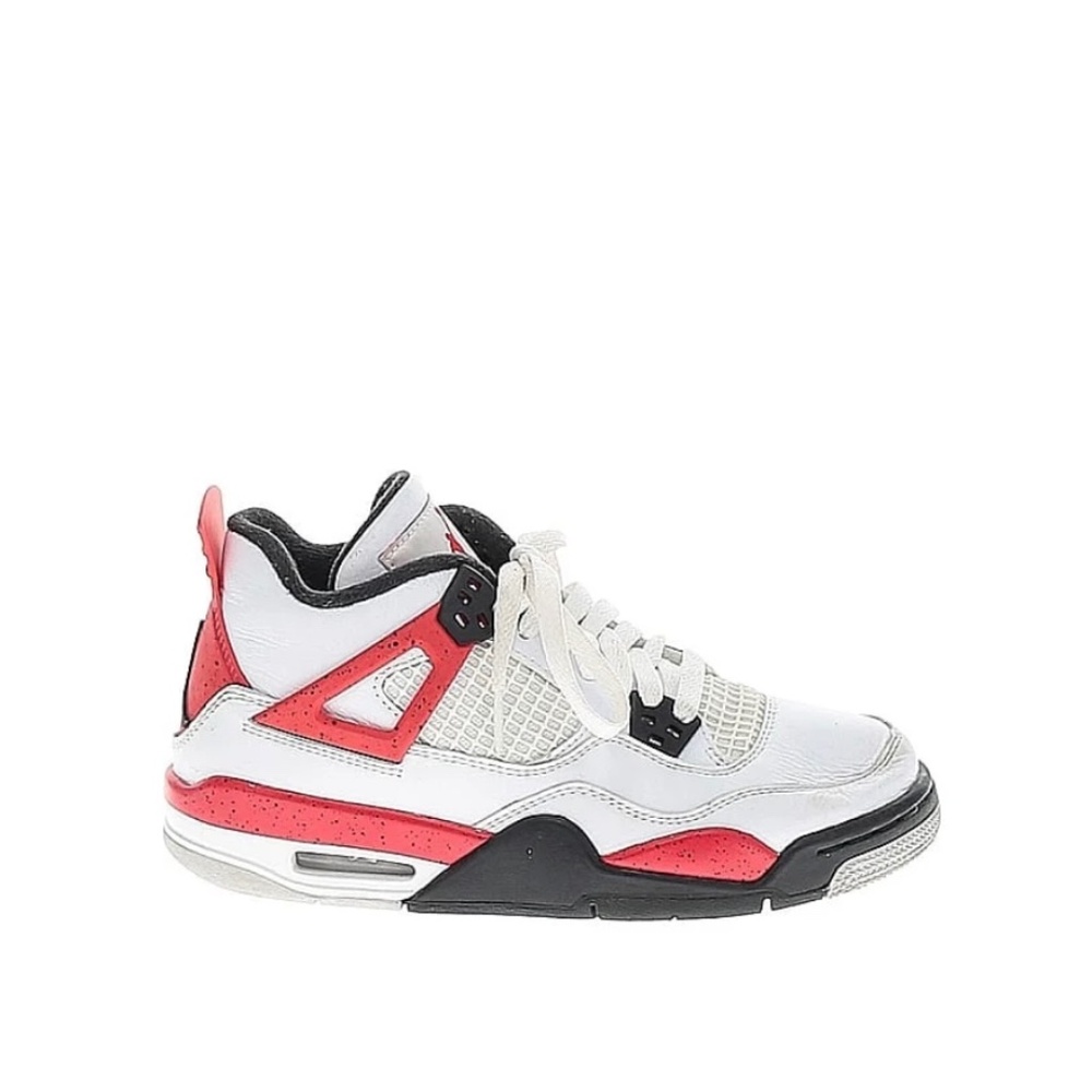 Big Kids Jordan SZ 4.5